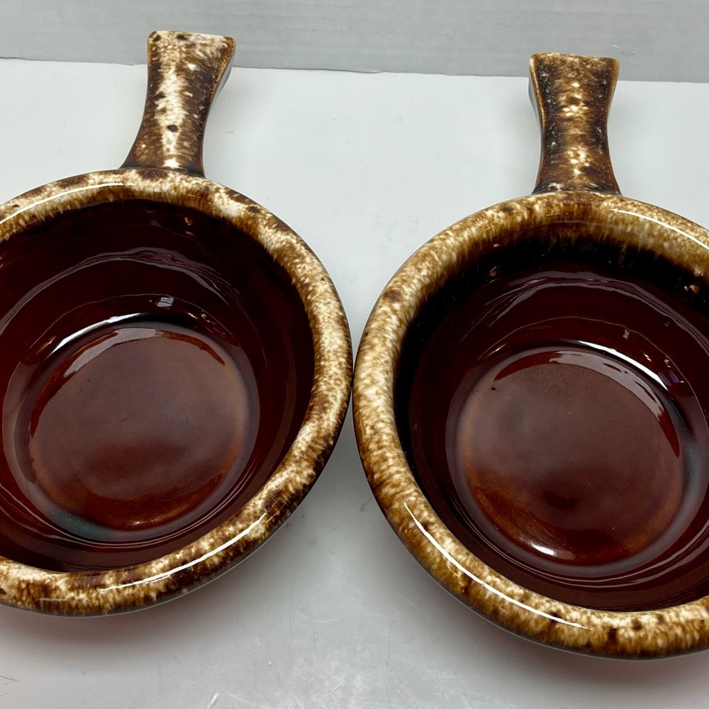 Hull Pottery Brown Drip Soup Chili Bowls Oven Proof Handles Set of 2 Great Cond